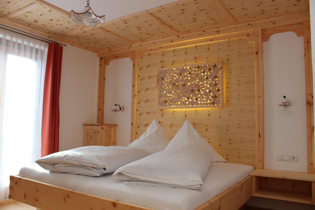 Pension Widmann Stulles Екстериор снимка